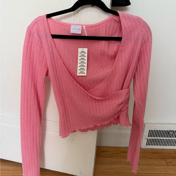 Pink Ribbed Wrap Top - Picture 3 of 5